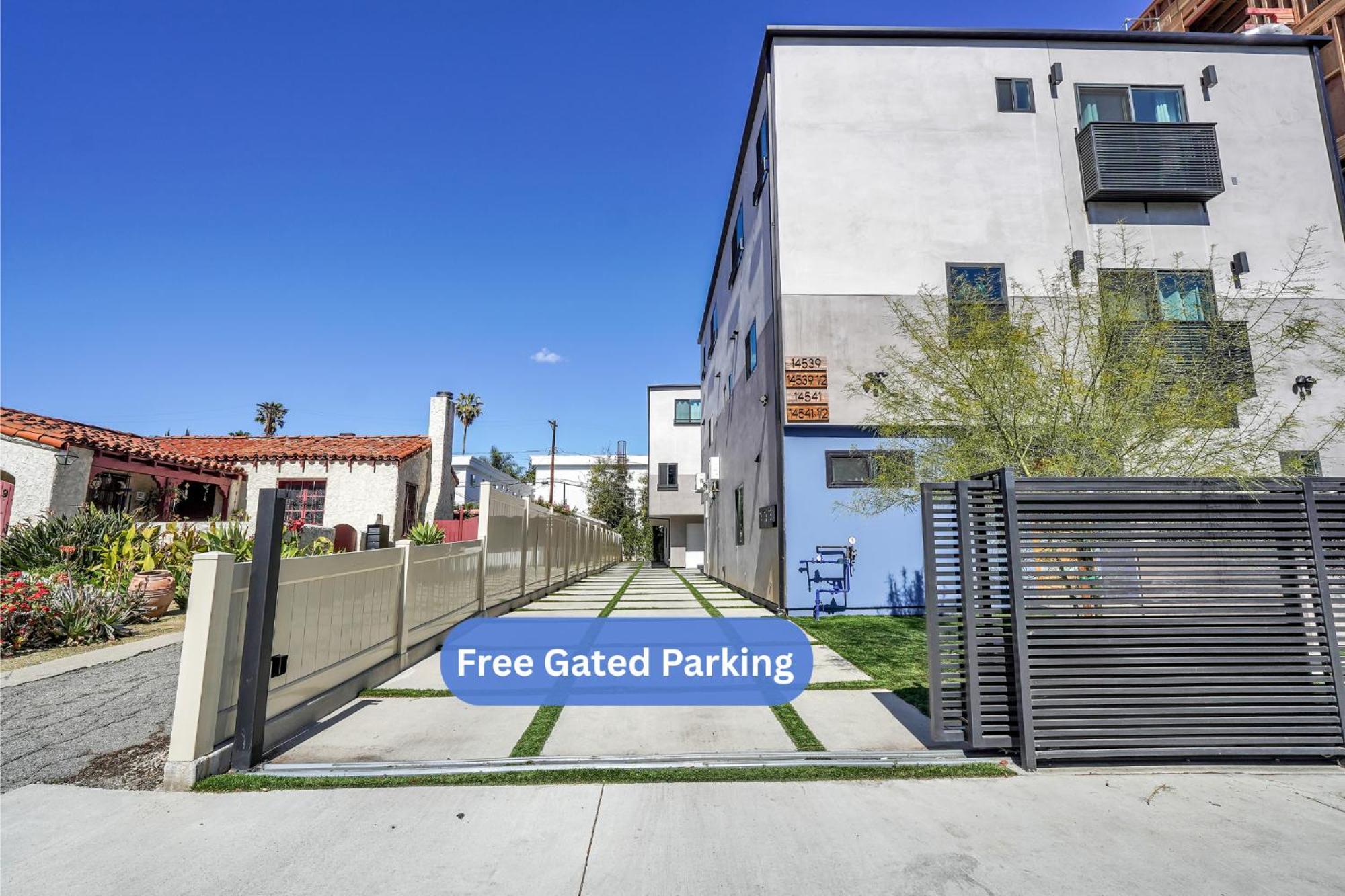 Luxurious Townhome W/3 Master Suites Gated Parking Λος Άντζελες Εξωτερικό φωτογραφία